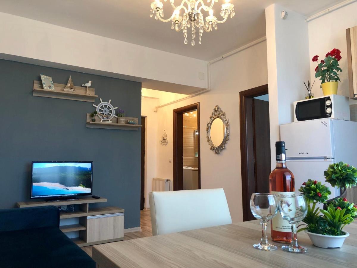 Valy Apartments Summerland Mamaia Luaran gambar