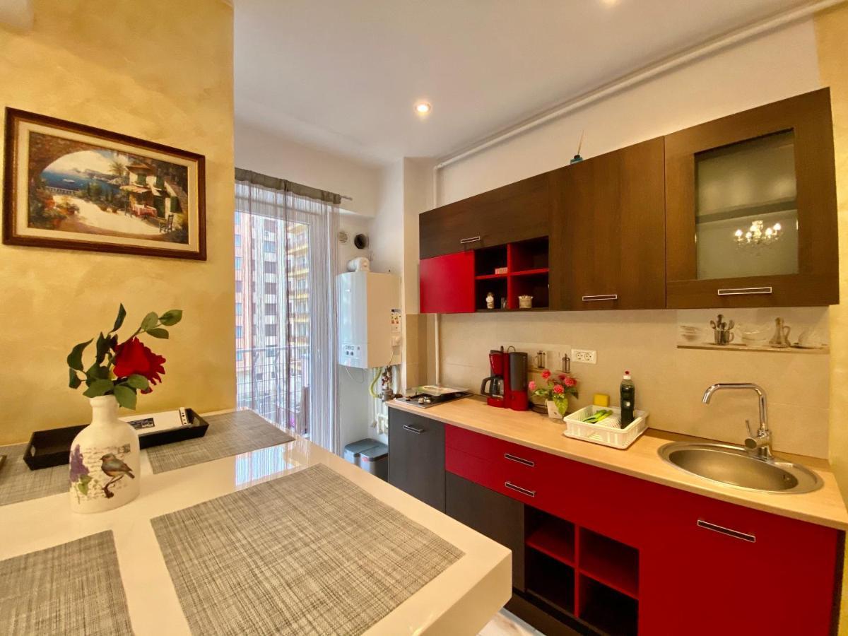 Valy Apartments Summerland Mamaia Luaran gambar