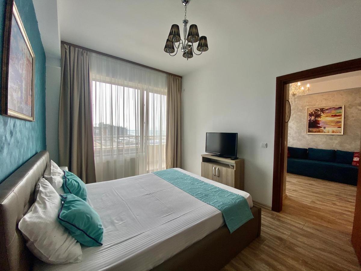 Valy Apartments Summerland Mamaia Luaran gambar