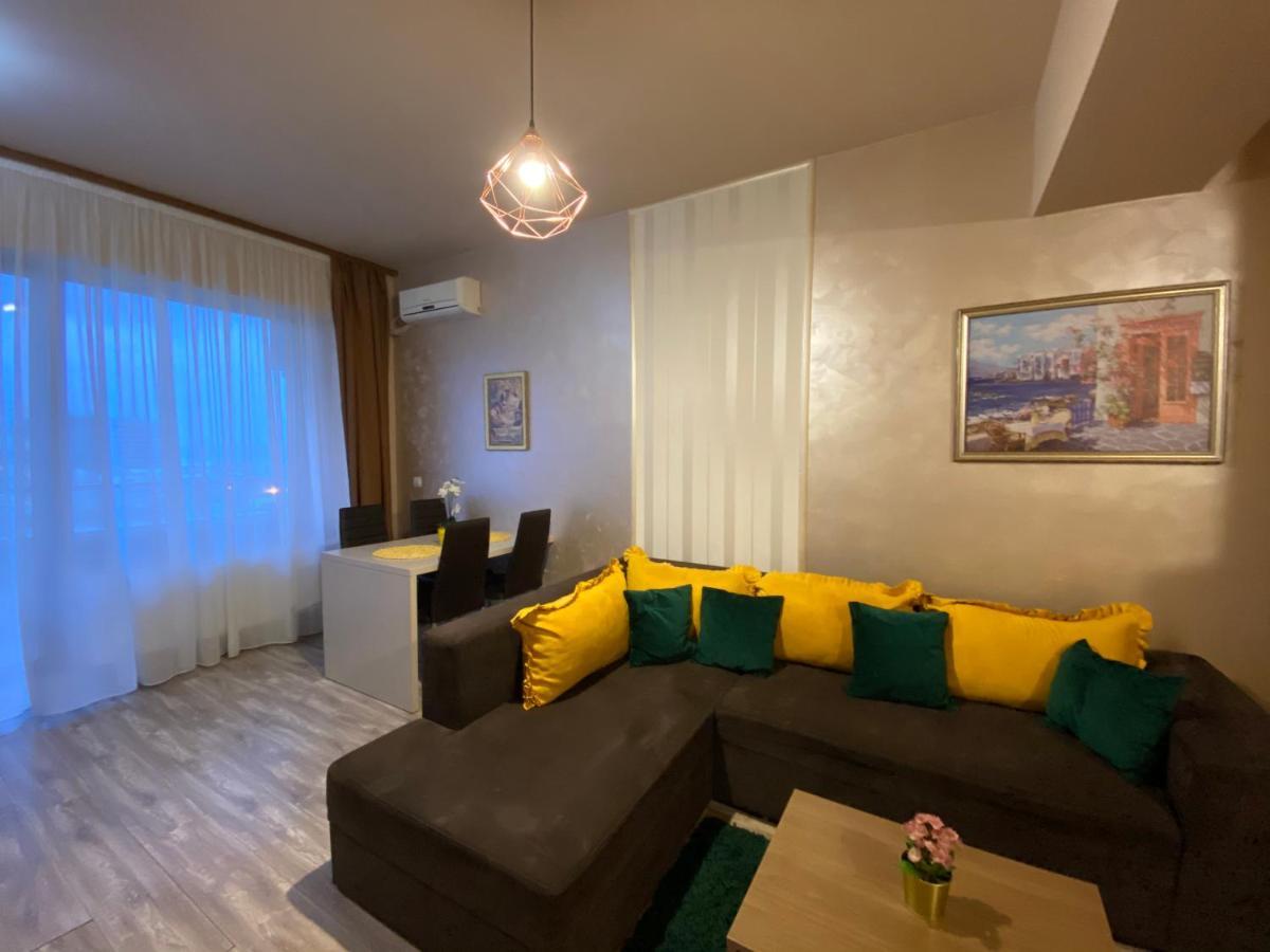 Valy Apartments Summerland Mamaia Luaran gambar