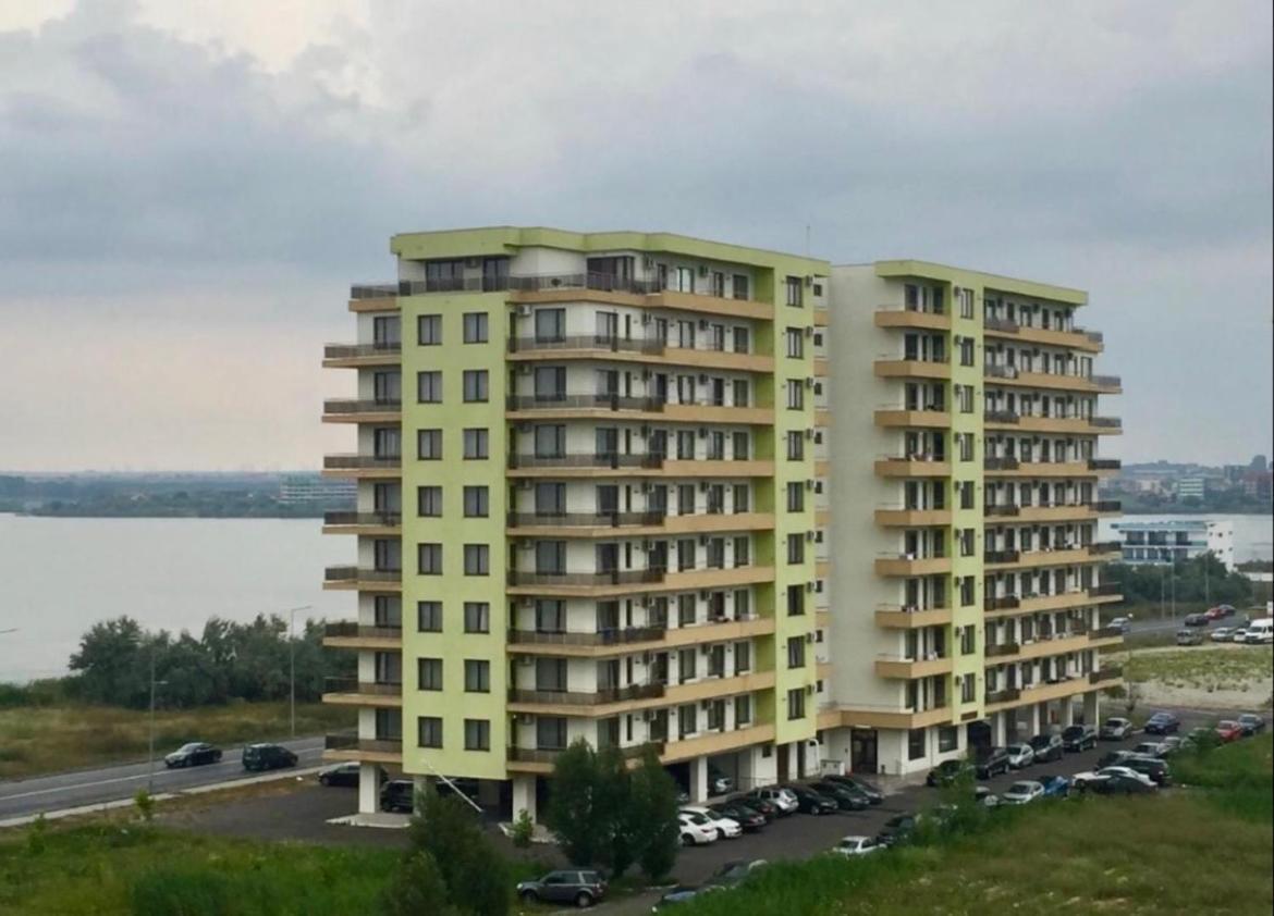 Valy Apartments Summerland Mamaia Luaran gambar