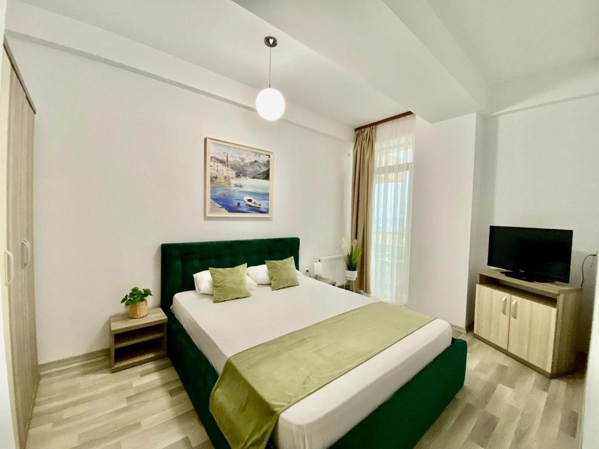 Valy Apartments Summerland Mamaia Luaran gambar
